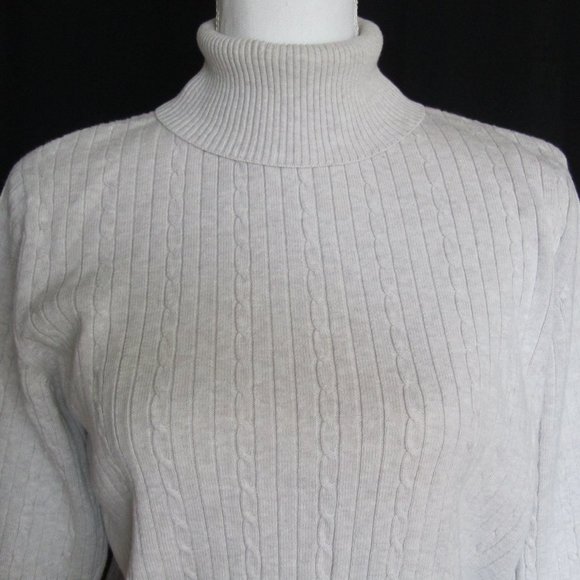 Karen Scott Women’s Cotton Long Sleeves Cable Turtleneck Lt Gray Sweater size M - Picture 3 of 6